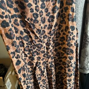 Gianni Bini Leopard Print Cropped Pants